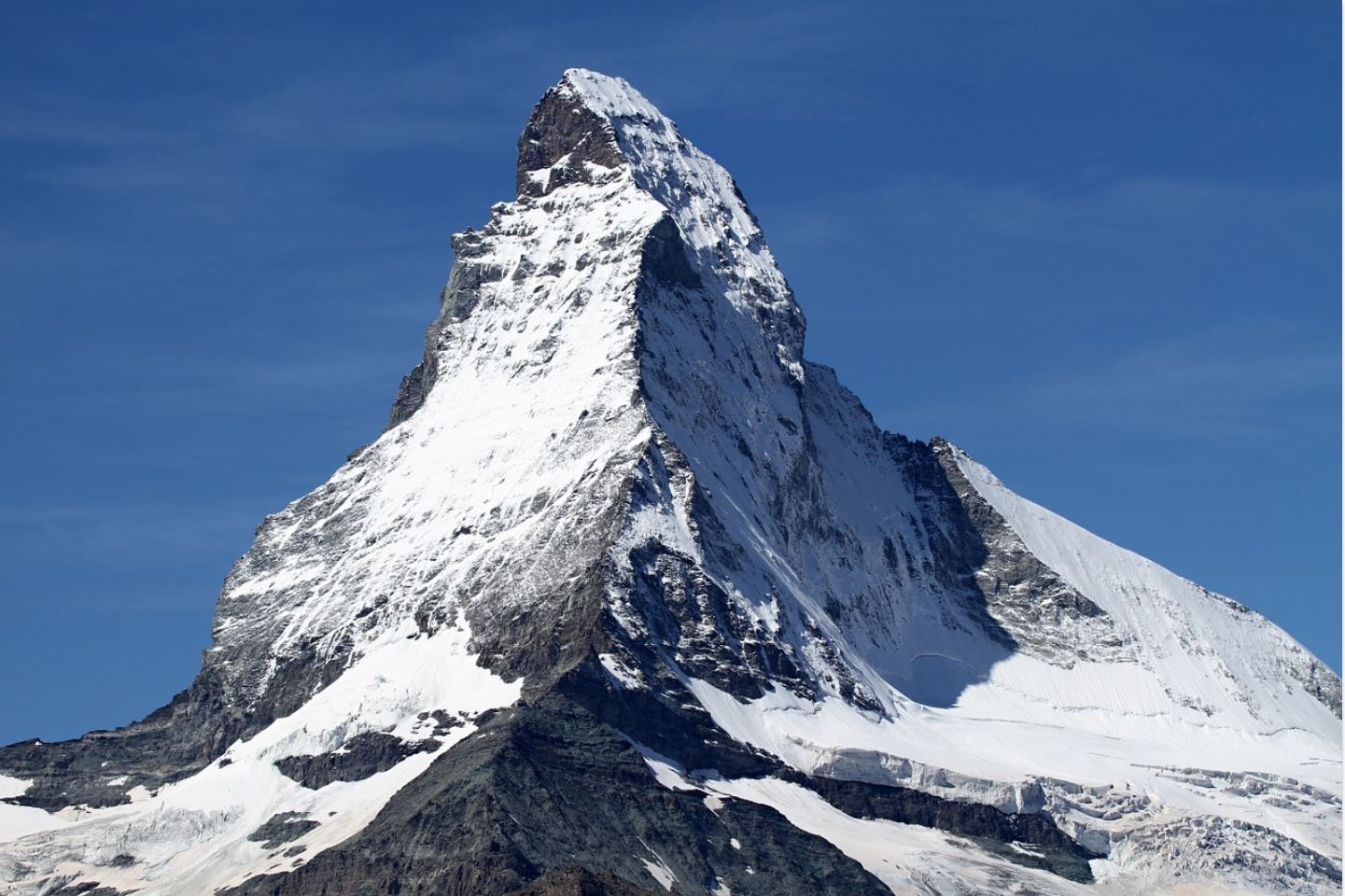 Logo neu gestalten - Der Berg im Logo des Rother Verlages ist unverkennbar